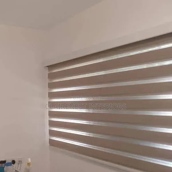 Horizontal Office Blinds - Style and Light Control - 1