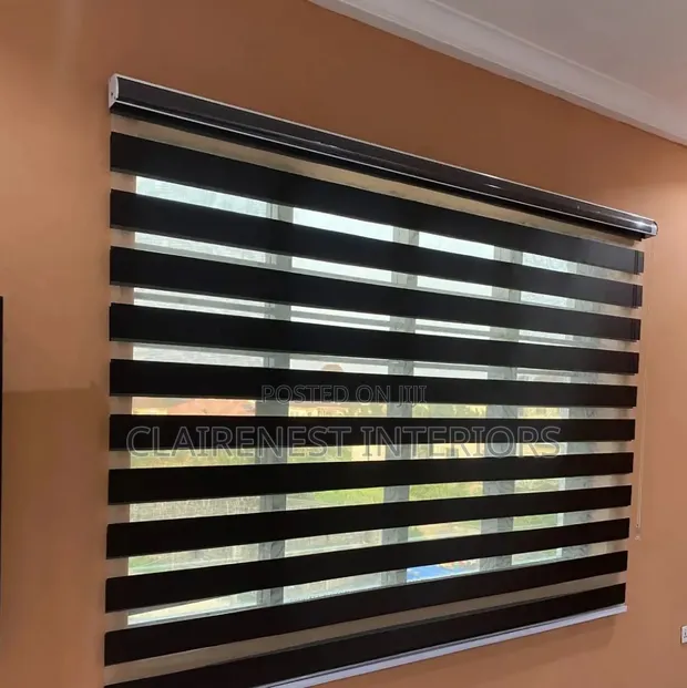 Horizontal Office Blinds - 1