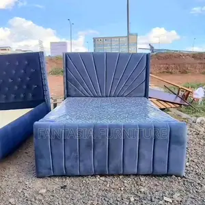 Executive Blue Sunburst Chester Bed (5x6)