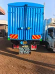 Treni ya Isuzu FRR 90 yenye Mwili Uliofunikwa 2019 - 2