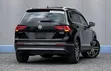 Volkswagen Tiguan 2020 Nyeusi - 2