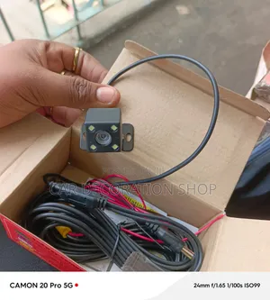 Reverse Camera with Adjustable Bracket, 4 White LEDs