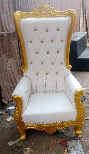 Wooden King-Size Chairs with Curved Design