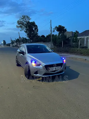 Mazda Demio 2016 Kijivu