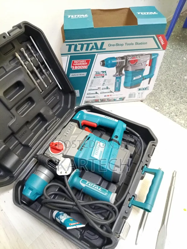 Total 1800W Heavy-Duty Rotary Hammer - 1