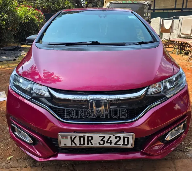 Honda Fit 2017 Red Hybrid - 1