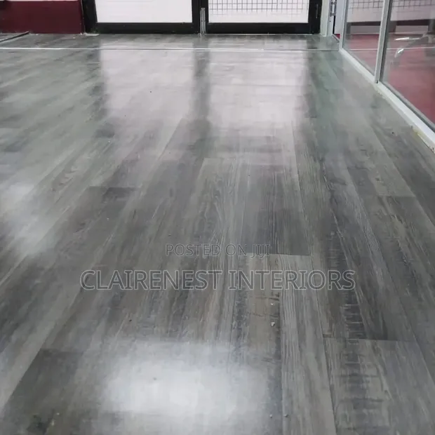 Luxury Vinyl Tile Carpet - Wooden Plank Design - 1