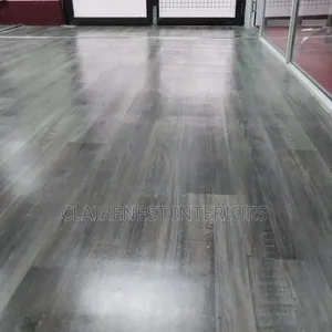 Luxury Vinyl Tile Carpet - Wooden Plank Design