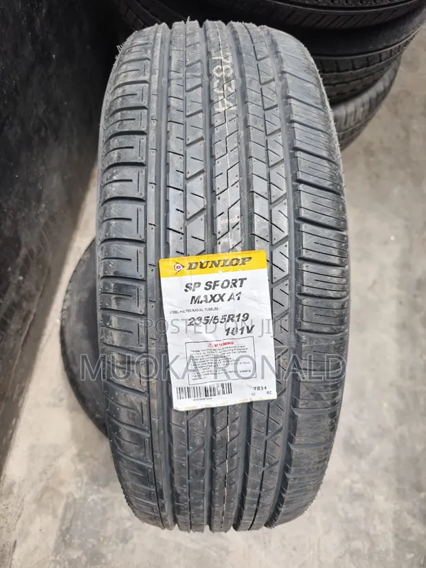 235/55R19 Dunlop SP Sport Maxx A1 Tyre - Brand New - 1