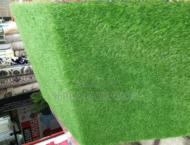 Green and Red Artificial Grass Carpets - 1