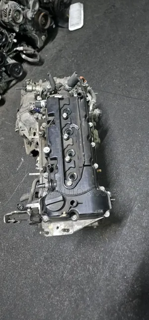 Suzuki Swift K12b Engine with Gearbox