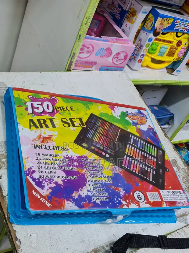150 Pieces Children's Art Set - 1