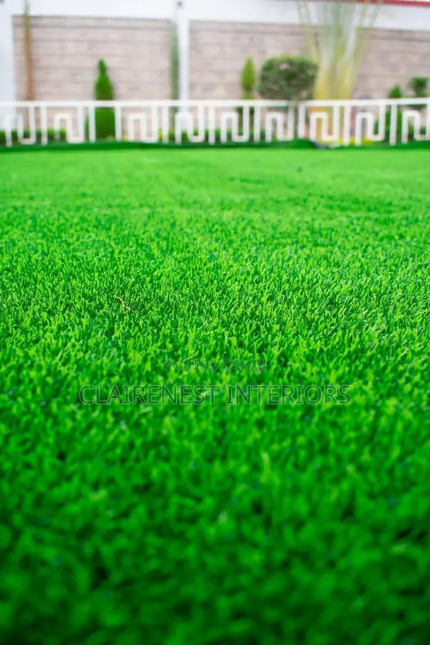 Push Green Perfect Greenery Artificial Grass Carpet - 1