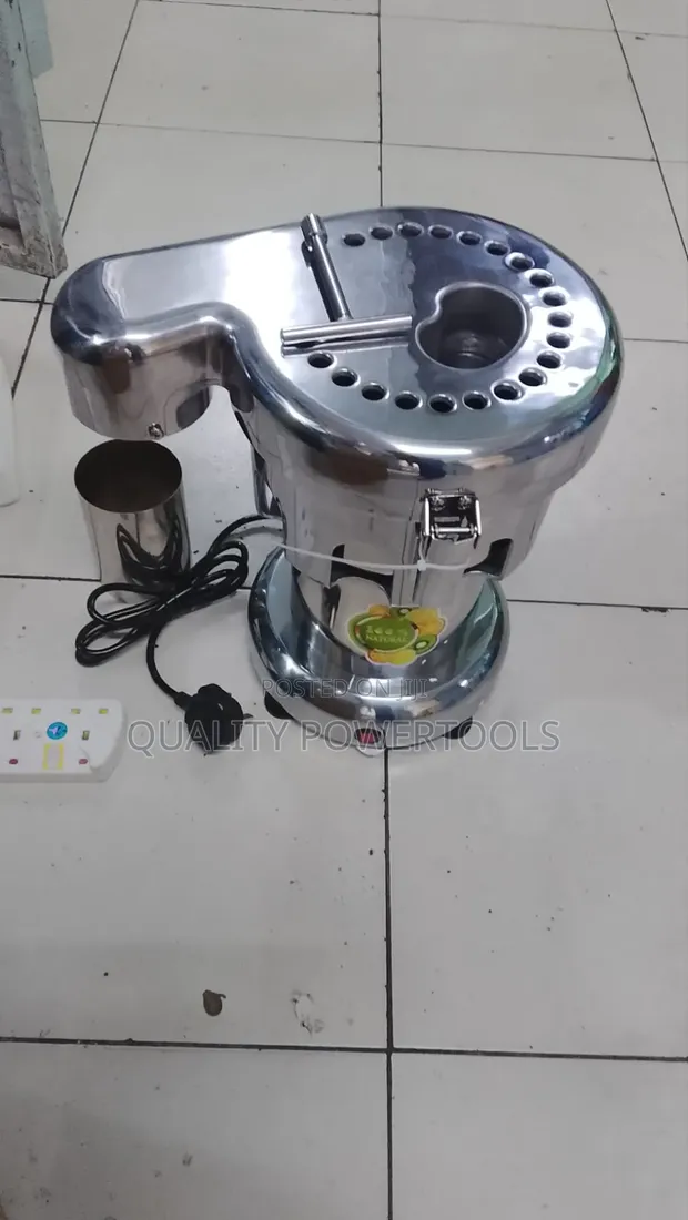 A-3000 Commercial Juice Extractor - 1