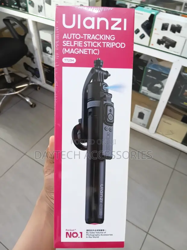 Ulanzi TT23 Auto Tracking Selfie Stick Tripod - 1