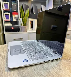 HP Spectre x360 13" 8GB RAM Intel Core i5 256GB SSD