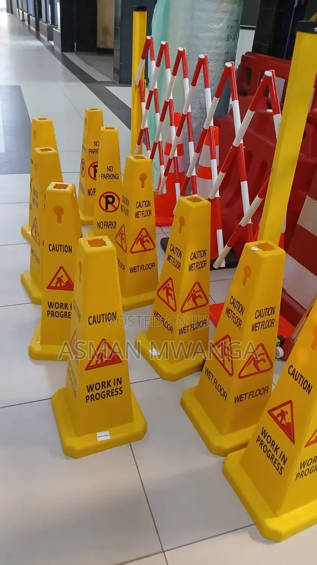 Highly Visible Multipurpose Caution Sign - 1