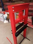 20 Ton Hydraulic Pressing Machine - 2