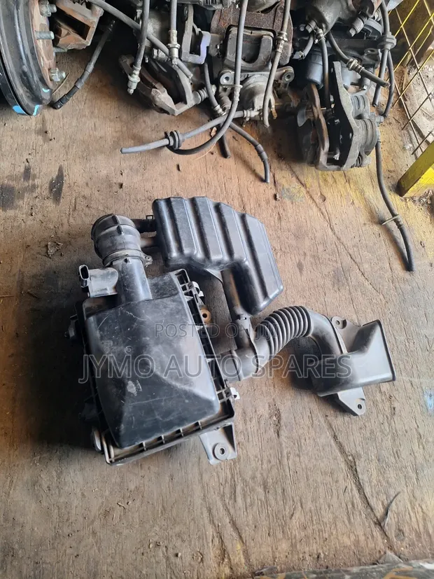 Suzuki Alto Ro6a Air Cleaner - 1