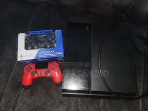 PlayStation 4 Standard 500GB