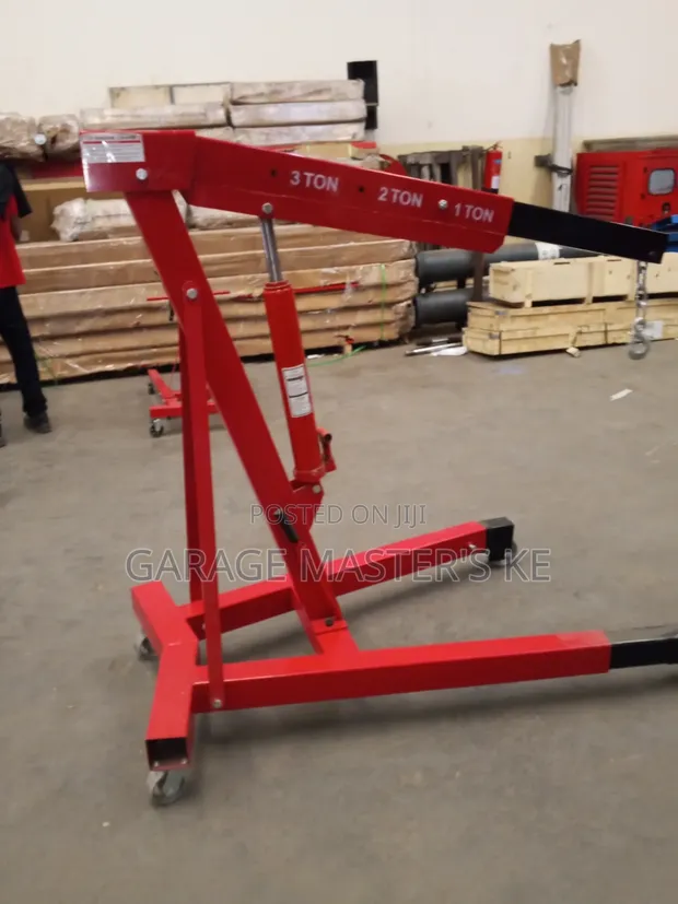 Sunshine Italy 2 Ton Hydraulic Engine Hoist - 1