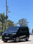 Toyota Noah 2018 Black - 2
