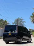 Toyota Noah 2018 Black - 5