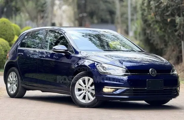 Volkswagen Golf TSI S FWD 2018 Blue - 1