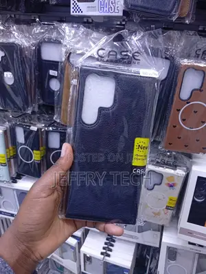 Black Faux-Leather Back Case for Samsung Galaxy S23 Ultra