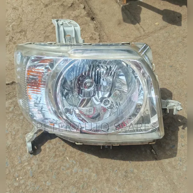 Toyota Landcruiser FJ79 Headlight - 1