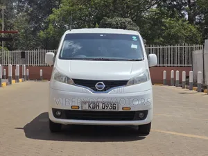 Nissan NV200 2015 Van ya Mizigo