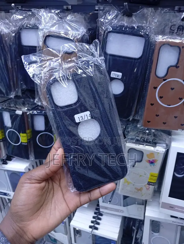 Dual Case for iPhone 13 / 14 - 1