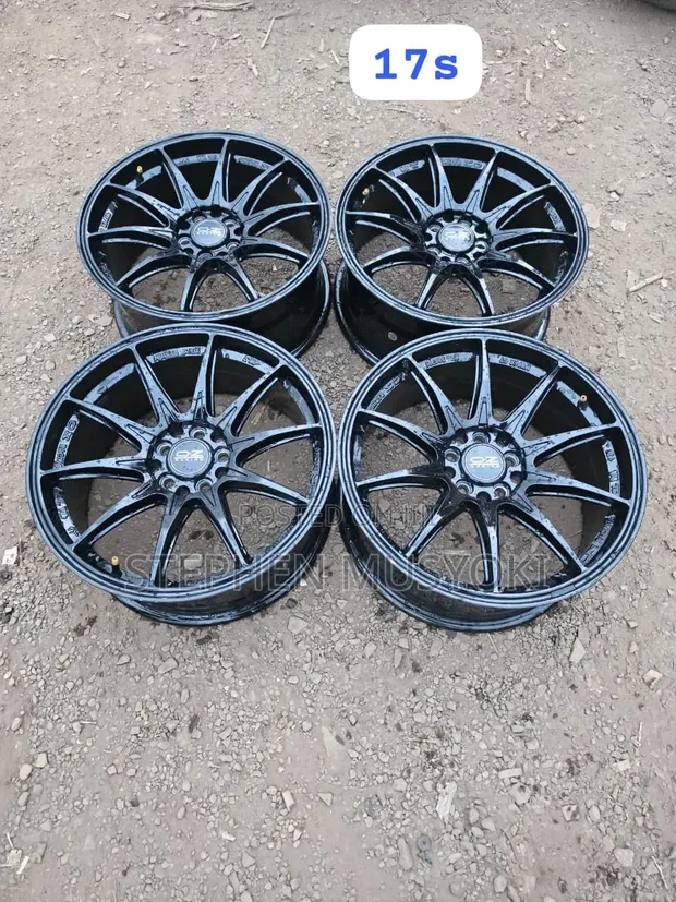 Black Oz Universal 17-inch Wheels - 1
