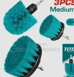 Total TACM3001 3-Piece Medium Bristle Brush Set