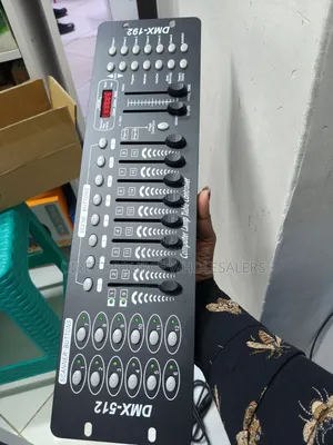DMX 512 Lighting Console - 192 Channels