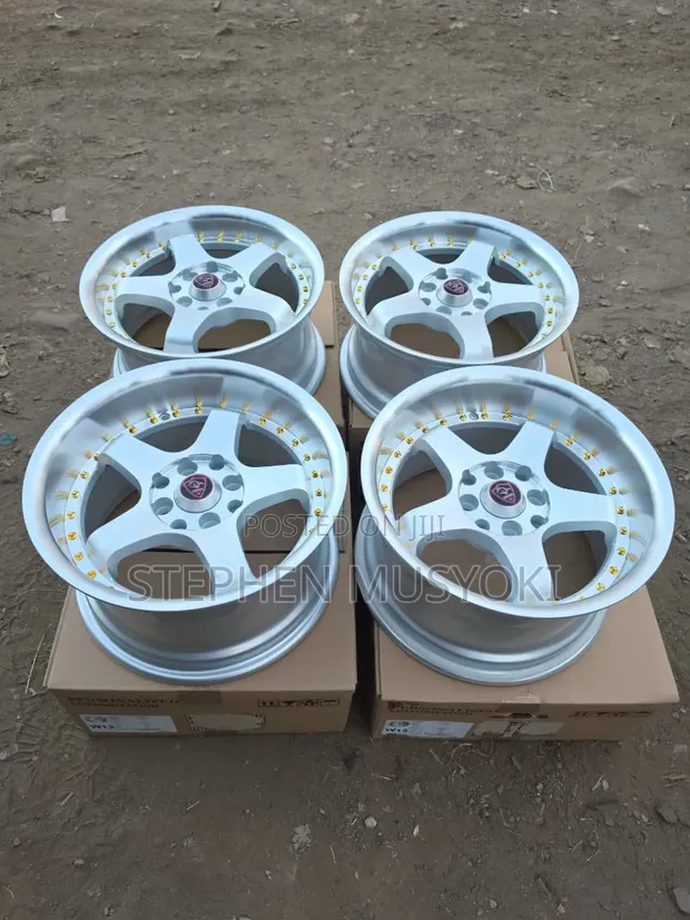 Offset Banana 15-inch Sport Wheels - 1