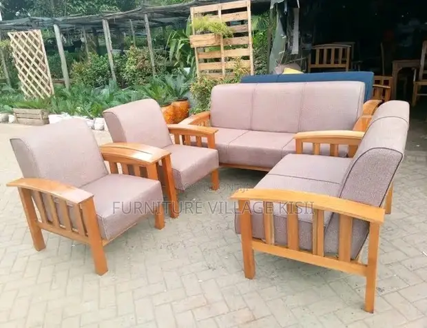 7-Seater Wooden Armrest Sofa Set - 1
