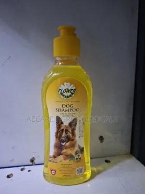 Natural Anti-Bacterial Dog Shampoo with Tea Tree & Lavender