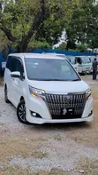 Toyota Esquire 2019 White - 1