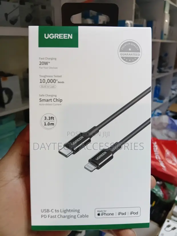 UGREEN MFi 20W PD USB-C to Lightning Cable (1m) - 1