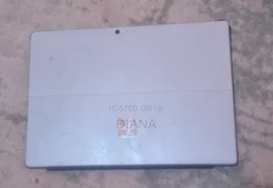 Microsoft Surface Pro 7 - 8GB RAM, 256GB SSD