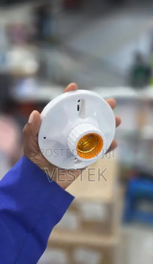 Spy Camera in Light Bulb Holder Base 1080P HD Wireless - 1