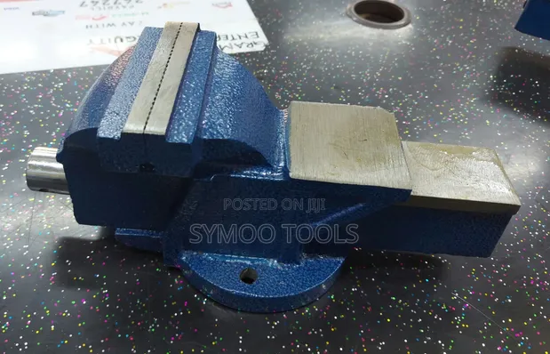 Bench Vise 6 Inch - 1