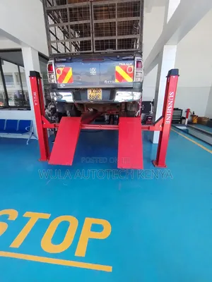 Sunshine 4-Post Car Lift Machine - 4 Ton Capacity