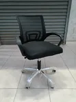 Adjustable Swivel Mesh Office Chair - 3