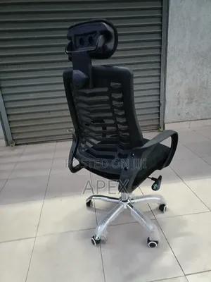 Practical Headrest Office Chair - Brand New