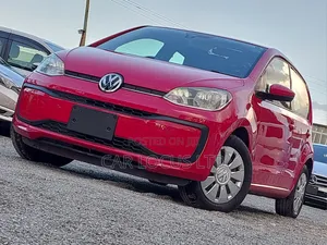 Volkswagen Up 2018 Nyeusi
