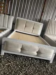 4x6 Mocket Bed White With White Frames - 1