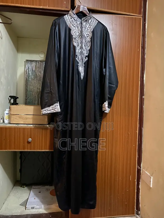 Black Thobe - 1