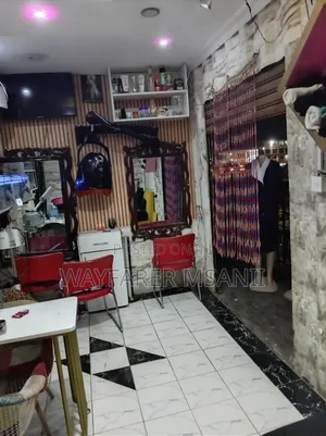 Salon and Beauty Place for Rent in Donholm